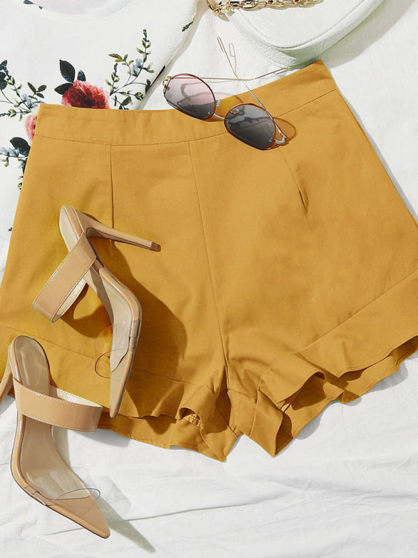 Women's lotus leaf edge loose casual shorts - THE QUEEN RUNWAY