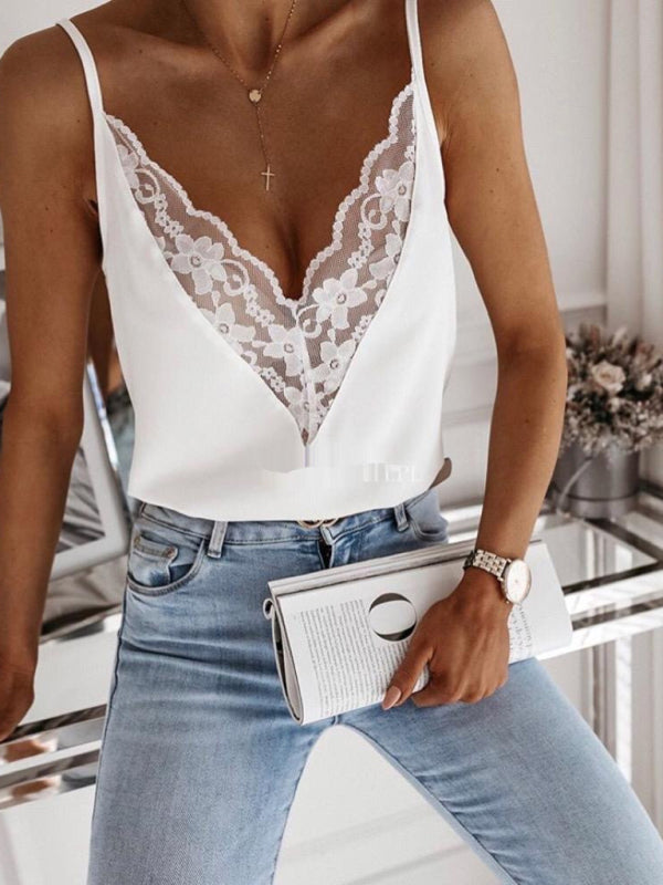 New lace stitching V-neck low-cut slim-fit small suspendersTHE QUEEN RUNWAY