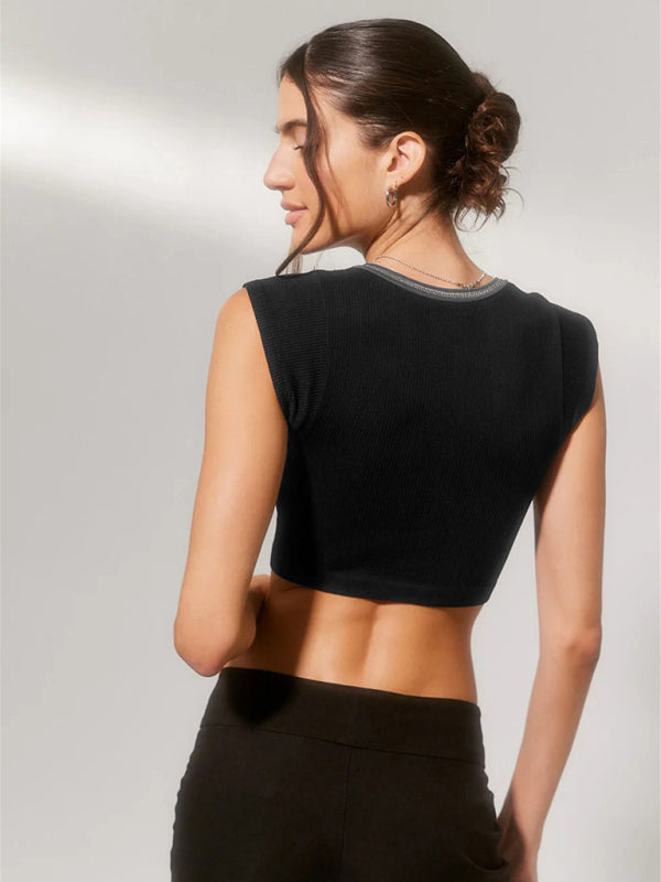 Women's V-neckline Cropped Baby Tee - THE QUEEN RUNWAY