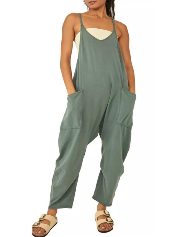 Women's casual solid color V-neck suspender pocket jumpsuitTHE QUEEN RUNWAY