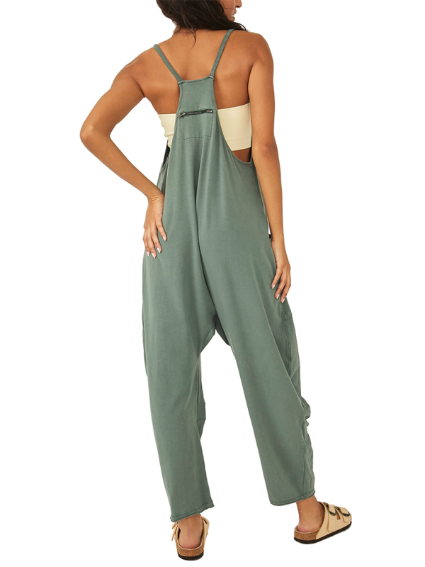 Women's casual solid color V-neck suspender pocket jumpsuitTHE QUEEN RUNWAY