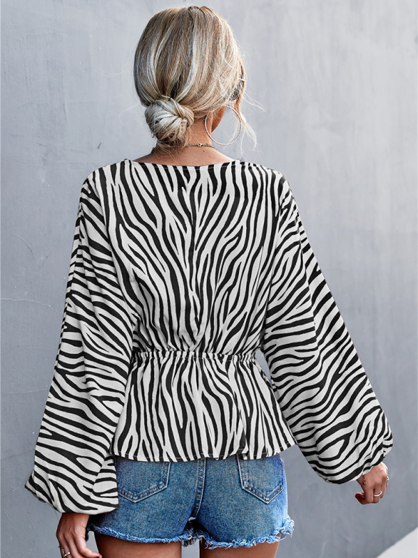 Women's Zebra Print Button-front V-neck Long-sleeve BlouseTHE QUEEN RUNWAY