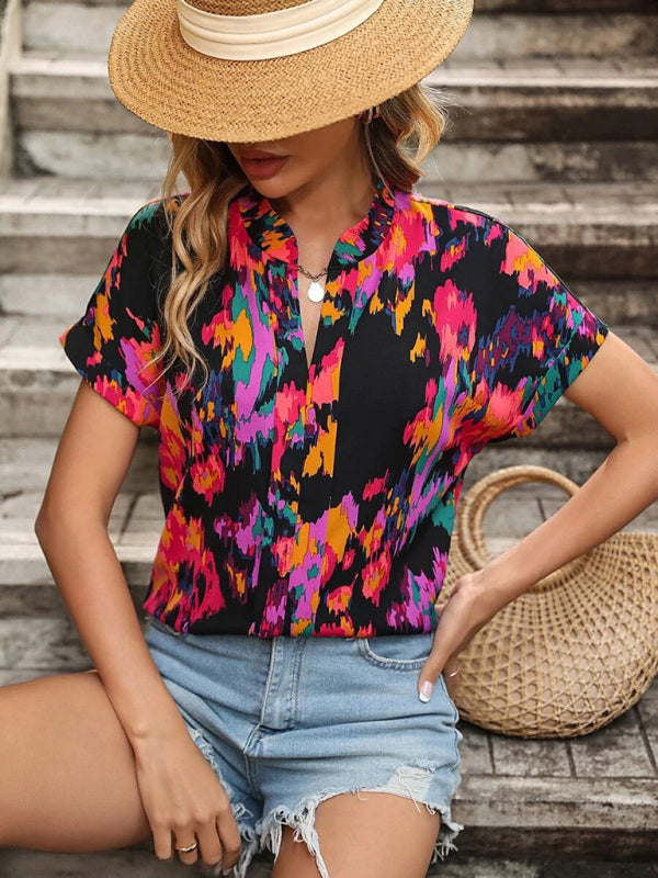 Women's Fashion Painted Printing V-neck Short Sleeve Top - THE QUEEN RUNWAY
