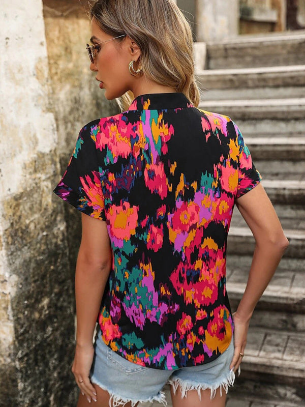Women's Fashion Painted Printing V-neck Short Sleeve Top - THE QUEEN RUNWAY