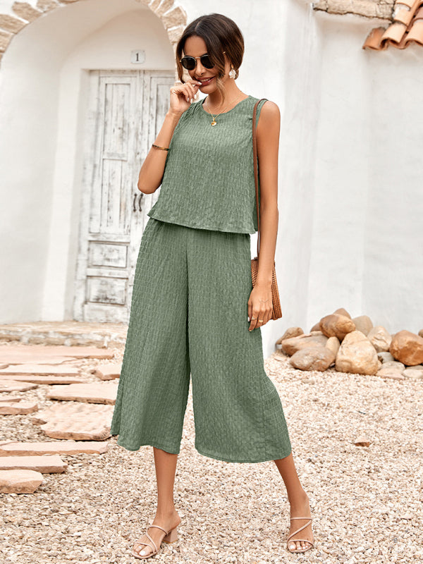 New Ladies Solid Color Casual Loose Sleeveless Ladies Jumpsuit - THE QUEEN RUNWAY