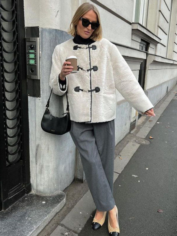 New Fashionable Cashmere Women's Metal Lock Design Cardigan Jacket - THE QUEEN RUNWAY